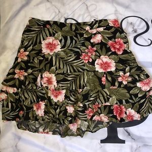 American Eagle Hawaiian Floral Tiered Skirt